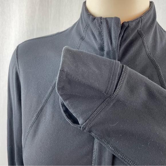 Lululemon Black Fitted Zipper Front Jacket 6 - Picture 6 of 8